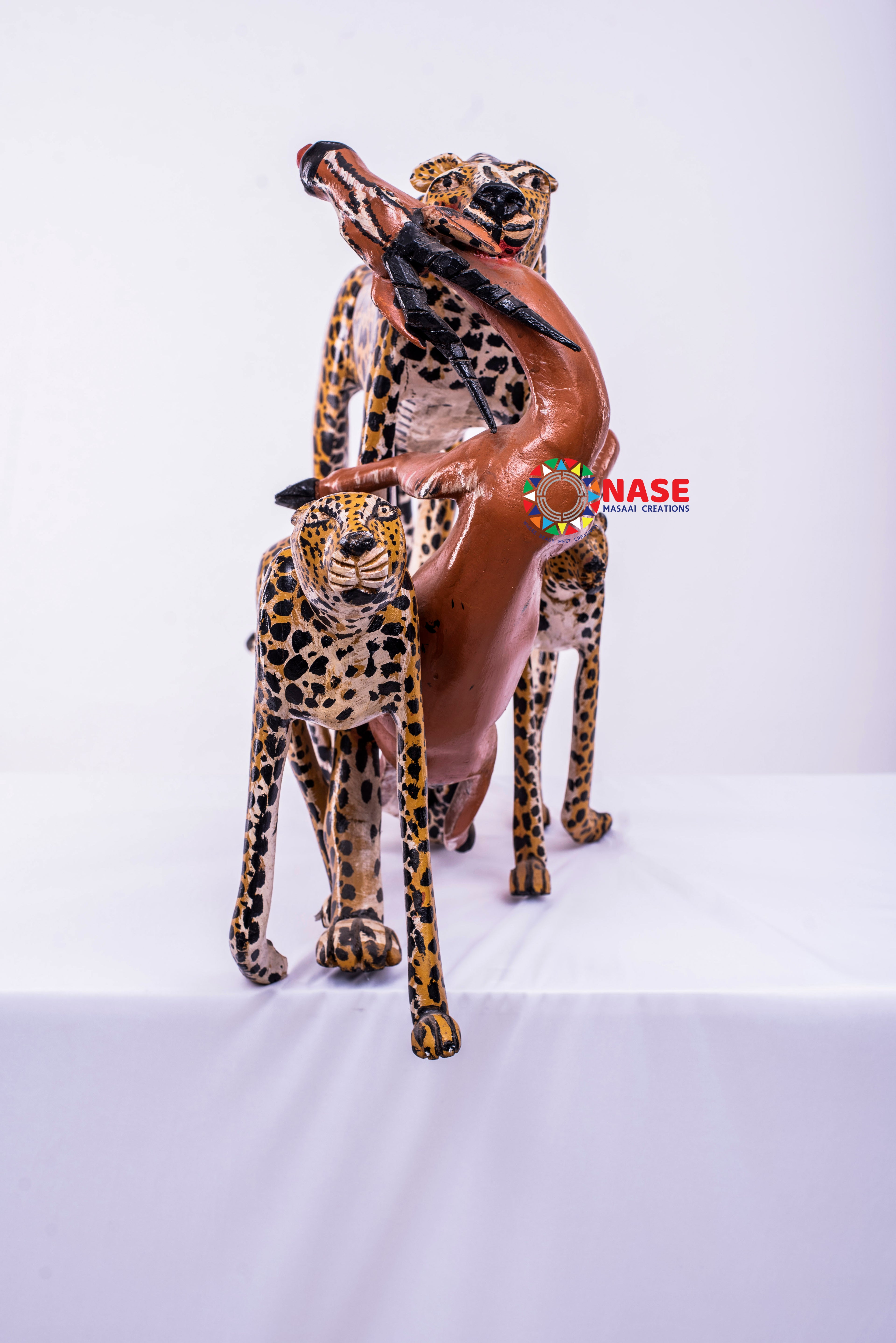 Cheetah and its Carbs with Gazelle hunt