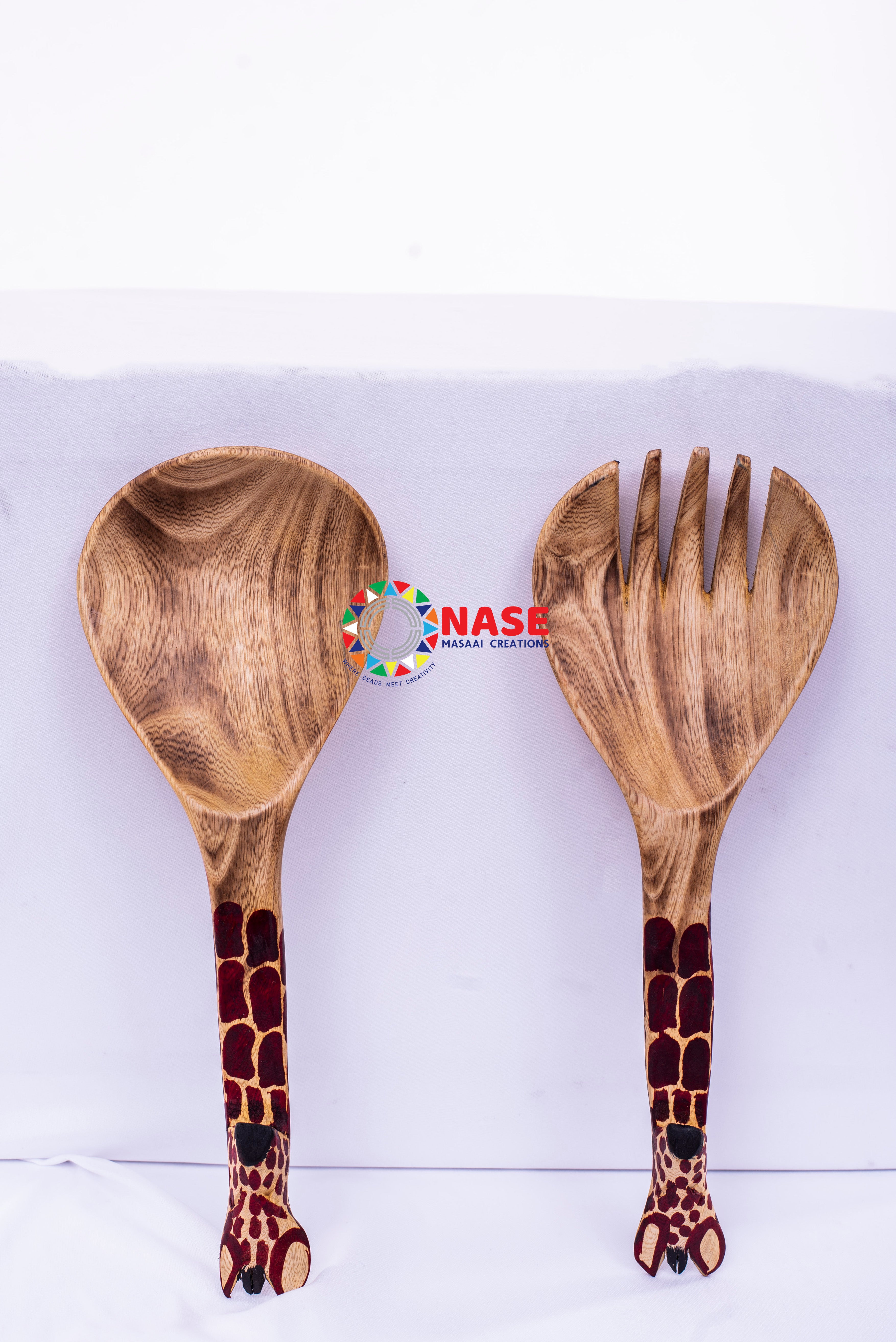 GIRAFFE WOODED SERVING SPOONS