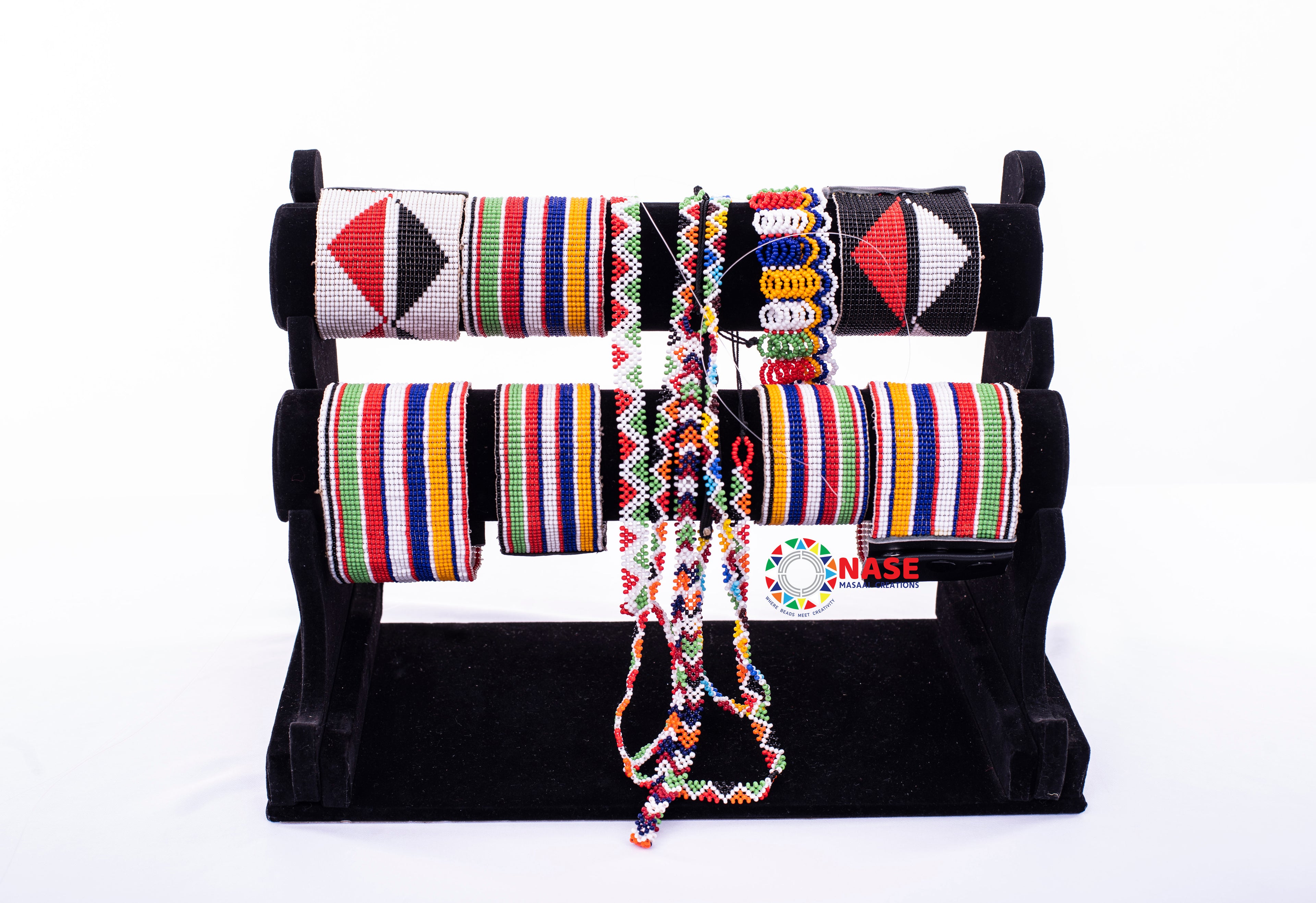 FULL SET OF MAASAI PIECE